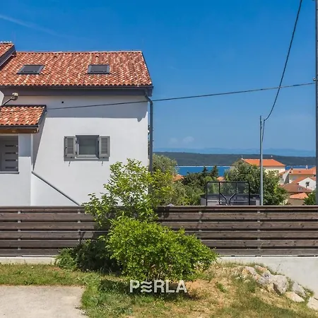 Pensjonat House Mirabelle With Pool Nerezine