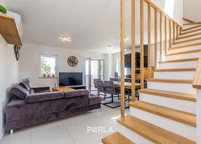 House Mirabelle With Heated Pool In On Losinj Island 4* Nerezine