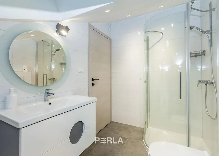 House Mirabelle With Heated Pool In On Losinj Island
