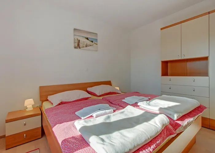 House Mirabelle With Heated Pool In On Losinj Island
