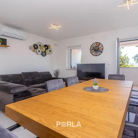 Konukevi House Mirabelle With Heated Pool In On Losinj Island 4*