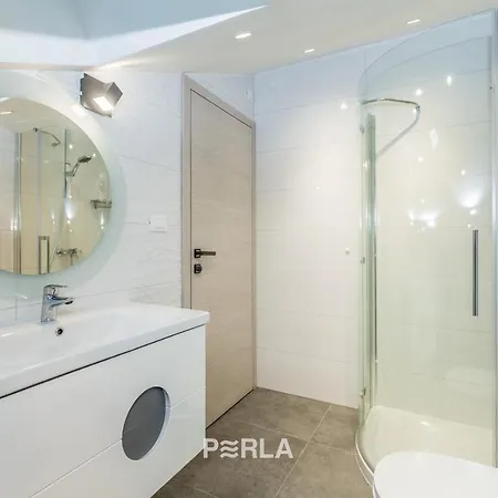 House Mirabelle With Heated Pool In On Losinj Island