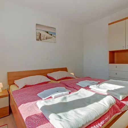 House Mirabelle With Heated Pool In On Losinj Island